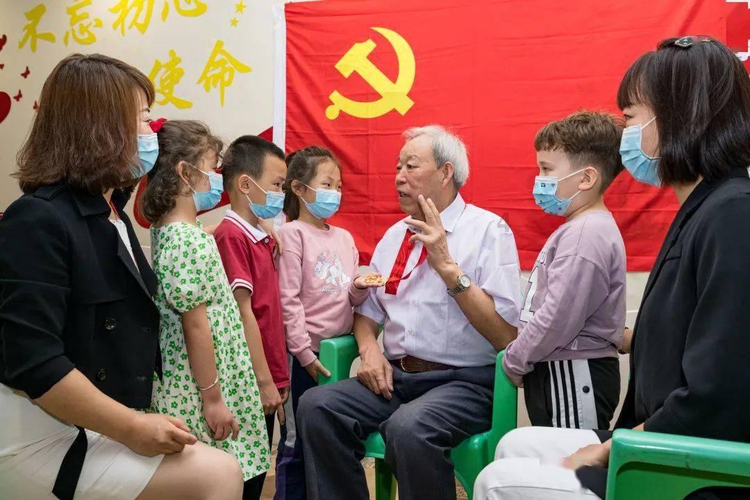 白色森林逃脱
